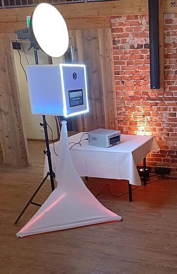Unsere mobile Fotobox mieten in OWL für Hochzeiten, Firmenfeiern und Events