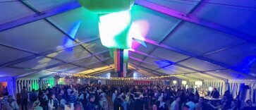 DJ Mallorca legt auf einer Malle-Party in Minden Todtenhausen auf und bringt die Gäste zum Feiern
