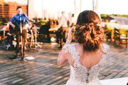 DJ für russische Hochzeit bei einer festlichen Feier mit traditioneller Stimmung und passender Musik