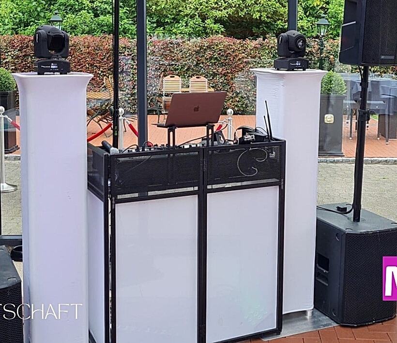 DJ Hochzeit Bünde, am Hücker Moor Hochzeit mit DJ Stefan Masur am Hücker Moorin Buende
