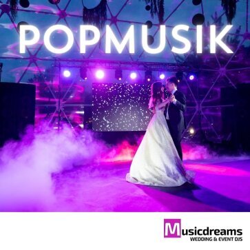 Brautpaar beim romantischen Hochzeitstanz Discofox – Bild zur Playlist mit moderner Popmusik für den Eröffnungstanz auf der Hochzeit