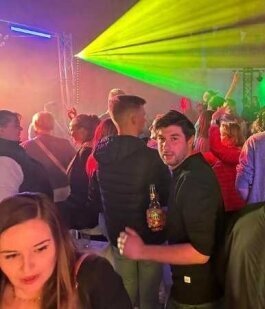 Motto-Party mit DJ Stefan Masur – Stimmung & Sound für jede Themenfeier